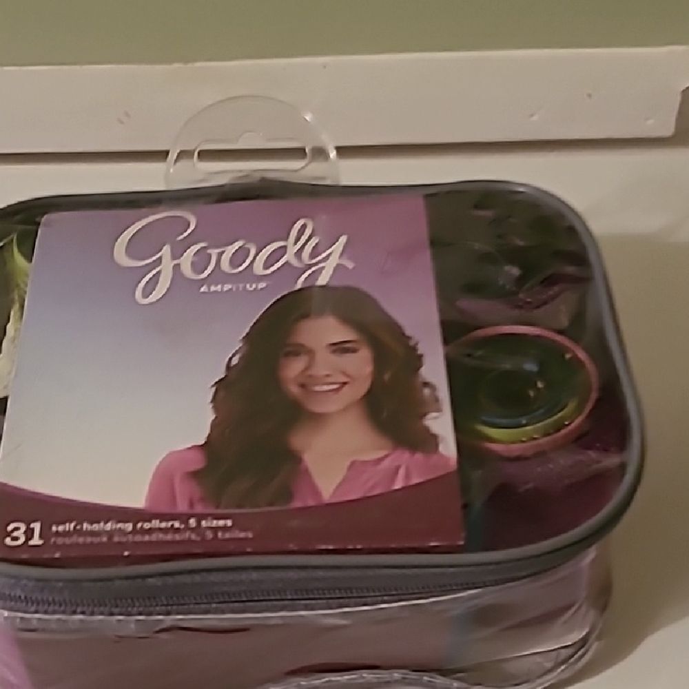 Goody Self Holding Rollers